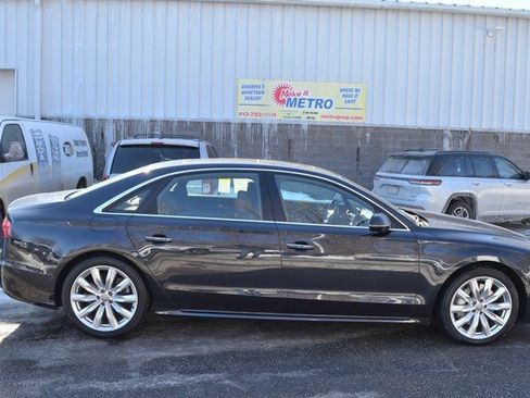 Used 2016 Audi A8 L 4.0T w/ Driver Assistance Package image 9