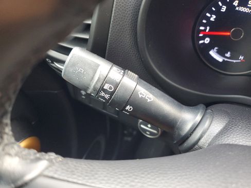 Used 2015 Kia Soul ! w/ Sun & Sound Package image 30