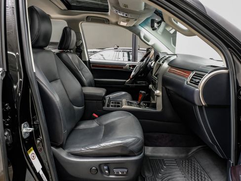 Used 2010 Lexus GX 460 image 34