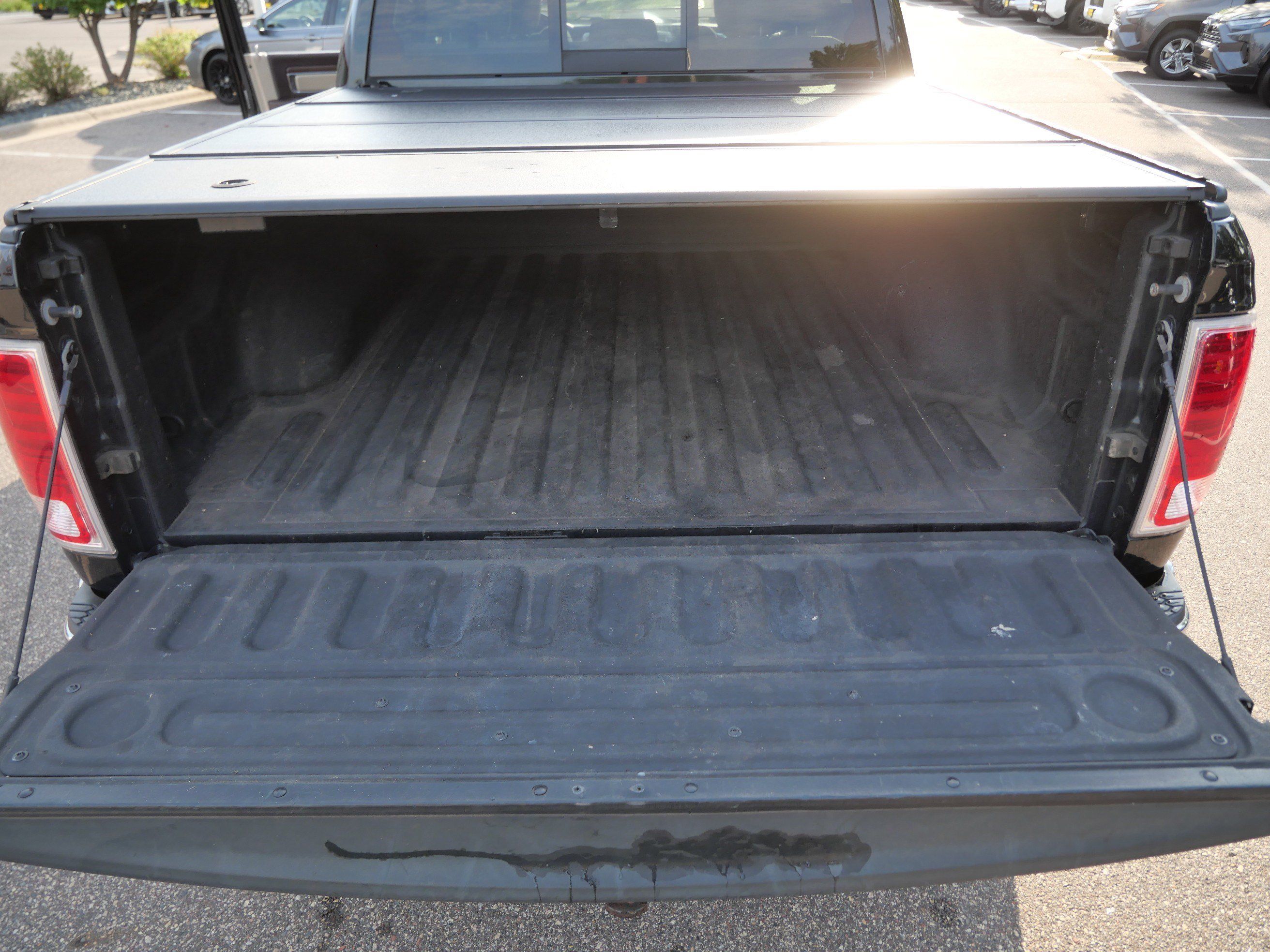 Used 2017 RAM 1500 Laramie w/ Convenience Group AWD/4WD image 18
