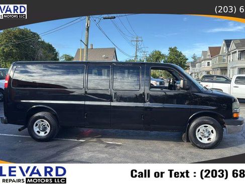 Used 2013 Chevrolet Express 3500 LT w/ LT Preferred Equipment Group image 8