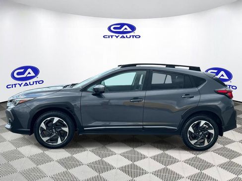 Used 2024 Subaru Crosstrek 2.5i Limited w/ Crosstrek Mirror Package AWD/4WD image 8