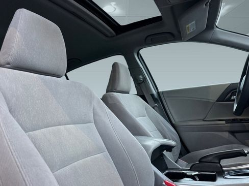 Used 2013 Honda Accord EX image 30