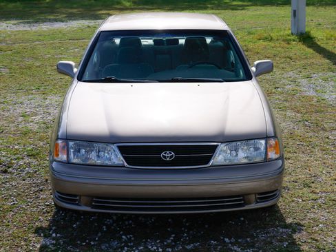 Used 1998 Toyota Avalon XLS image 19