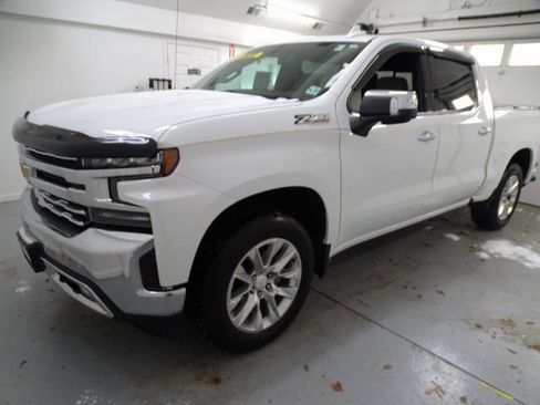 Used 2022 Chevrolet Silverado 1500 LTZ image 17