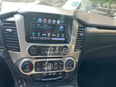 Used 2018 GMC Yukon Denali w/ Denali Ultimate Package AWD/4WD image 12
