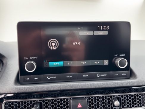 Used 2025 Honda Civic Sport image 23
