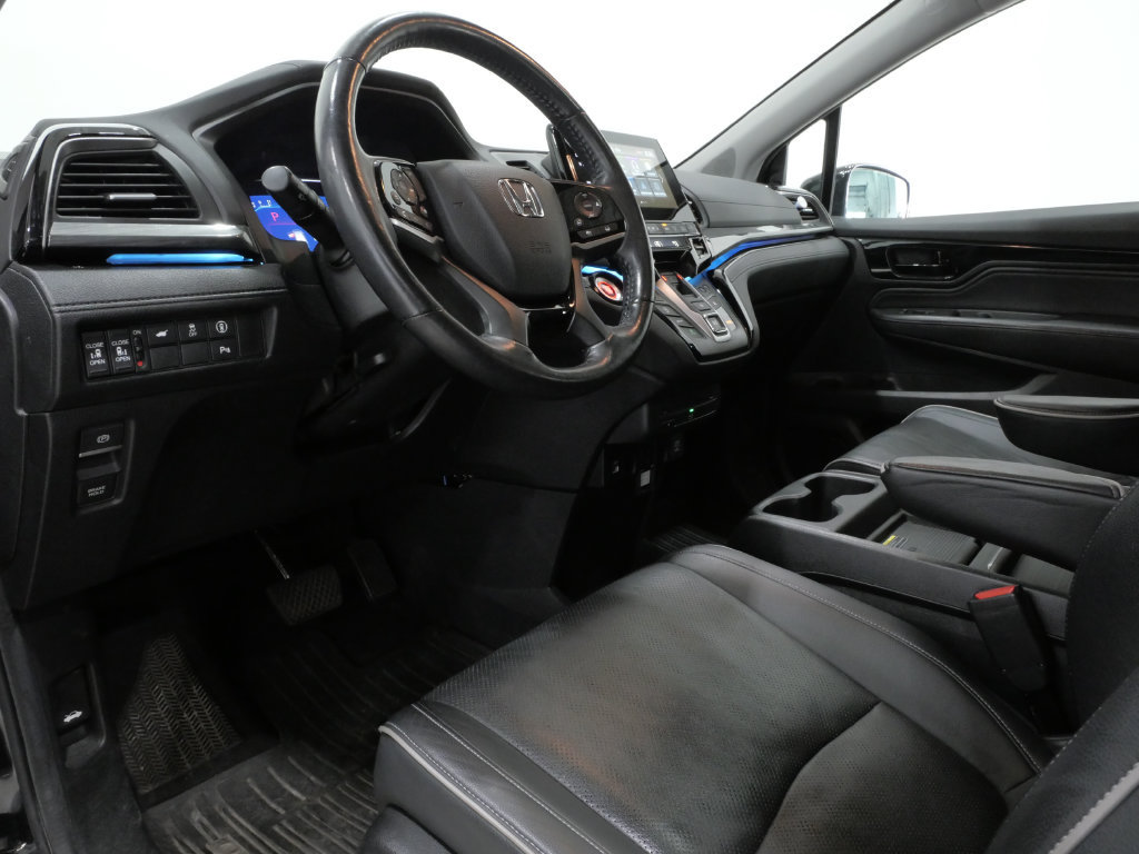 Used 2024 Honda Odyssey Elite image 12