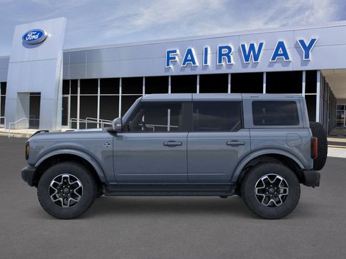 New 2025 Ford Bronco Outer Banks image 3