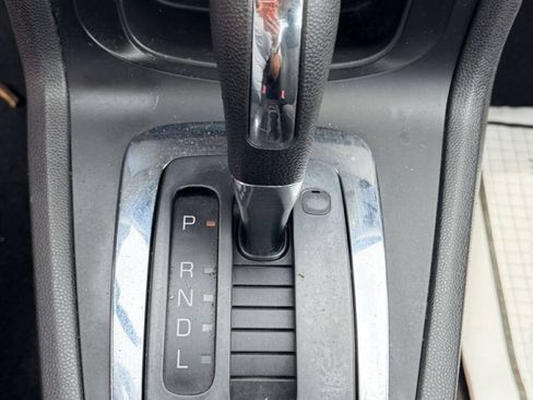 Used 2011 Ford Fiesta SE w/ 202A Rapid Spec Order Code FWD image 17
