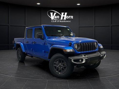 New 2026 Jeep Gladiator Sport image 1