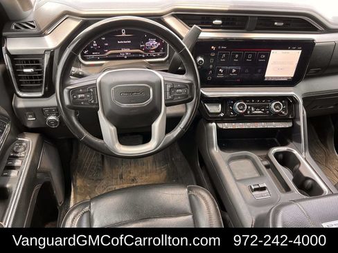 Used 2024 GMC Sierra 2500 Denali w/ Denali Reserve Package AWD/4WD image 11