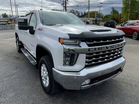 Used 2020 Chevrolet Silverado 2500 LTZ image 4