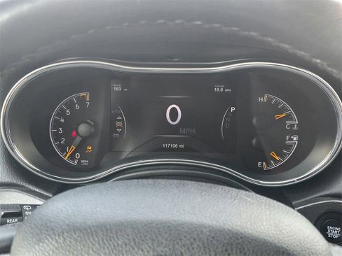 Used 2018 Jeep Grand Cherokee Limited image 15