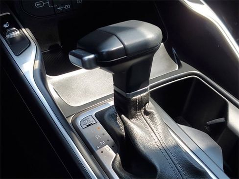 Used 2024 Kia Sorento S image 20