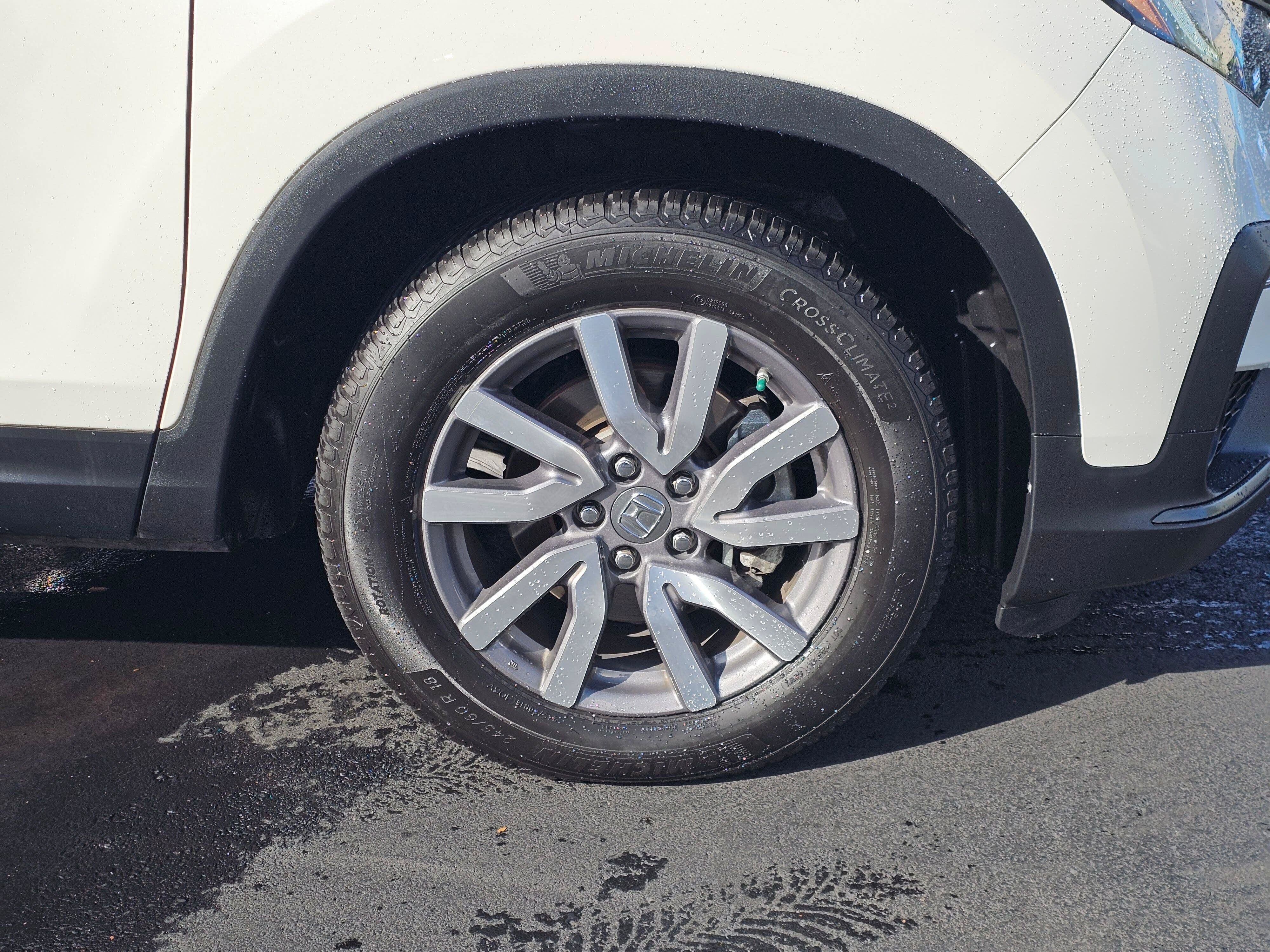 Used 2019 Honda Pilot EX image 9
