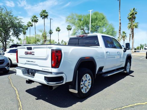 Used 2021 GMC Sierra 3500 Denali w/ Denali Ultimate Package image 9