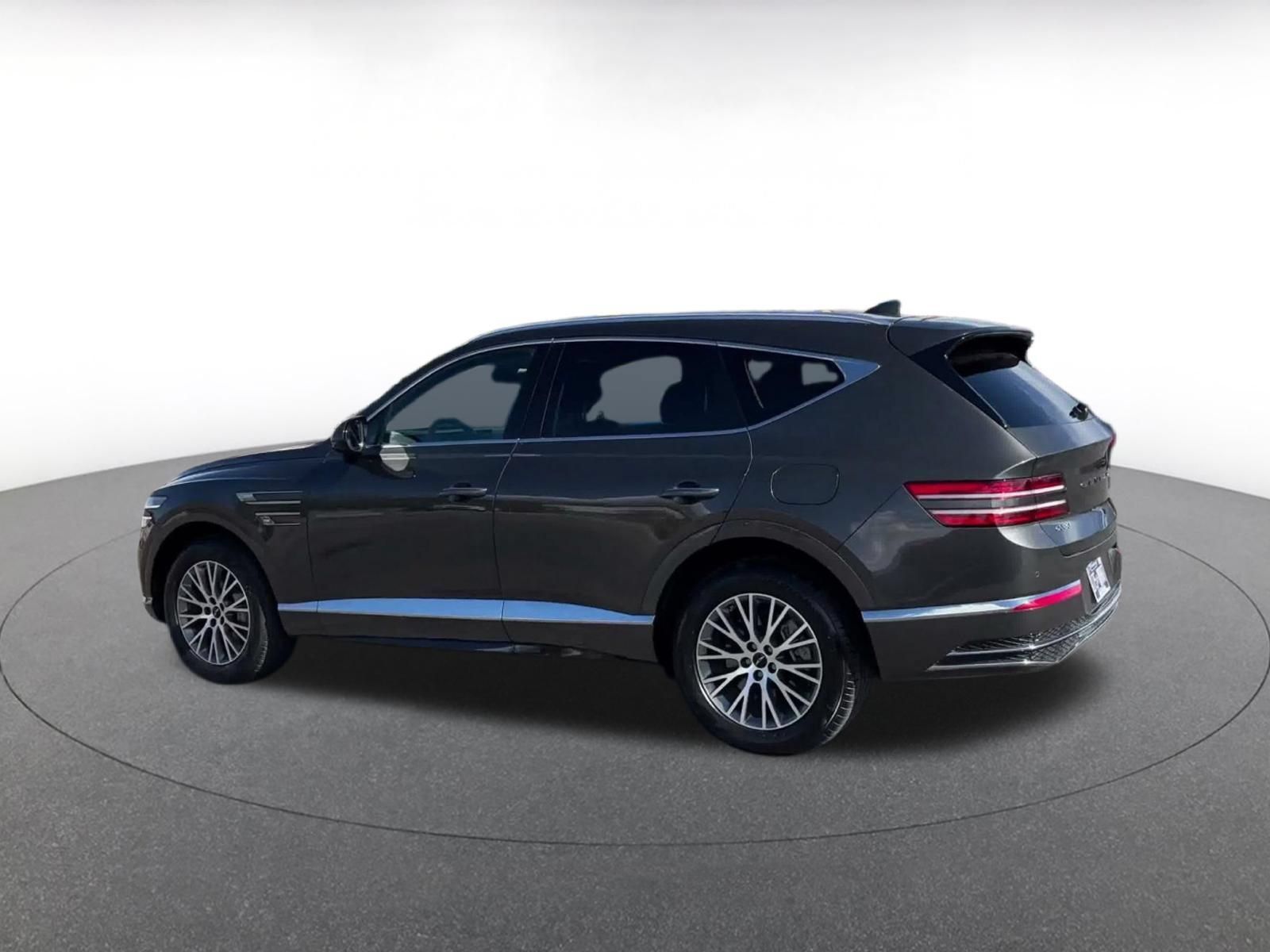 Used 2026 Genesis GV80 2.5T AWD/4WD image 9