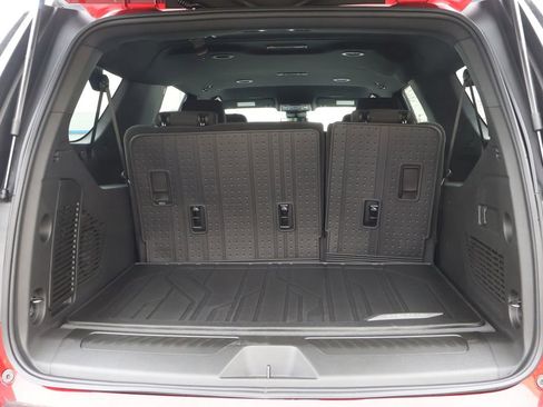 New 2026 Chevrolet Suburban LS image 43