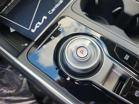 New 2026 Kia Carnival SX Prestige image 20