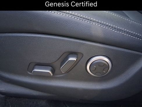 Certified 2026 Genesis GV70 2.5T Select image 15
