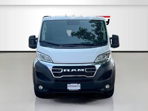 Used 2023 RAM ProMaster 2500 FWD image 2