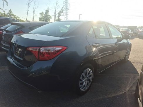 Used 2017 Toyota Corolla LE FWD image 7