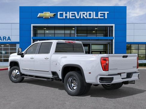 New 2026 Chevrolet Silverado 3500 High Country w/ Technology Package AWD/4WD image 3