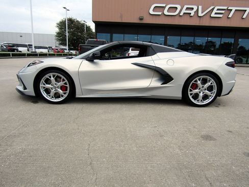Used 2021 Chevrolet Corvette Stingray Premium Conv w/ Z51 Performance Package image 26