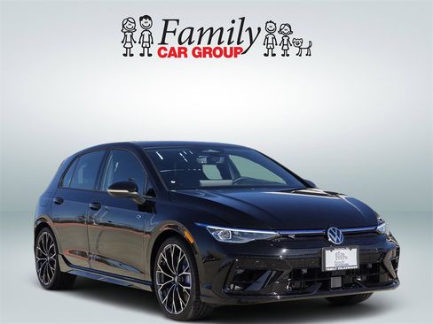 New 2026 Volkswagen Golf image 2