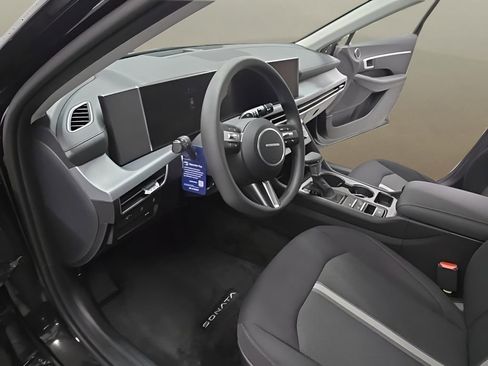 New 2026 Hyundai Sonata SE FWD image 12