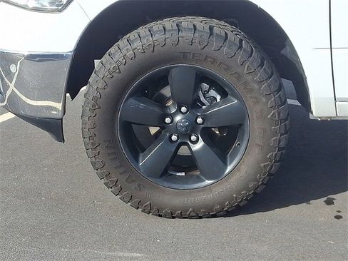 Used 2017 RAM 1500 Big Horn image 8