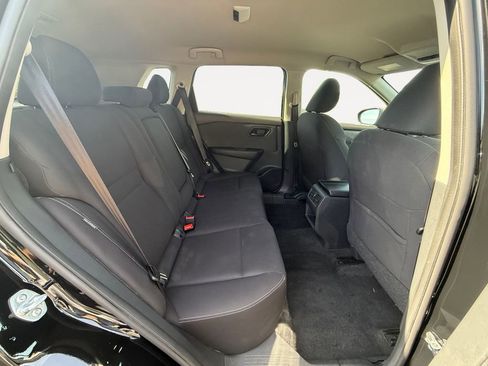 Used 2023 Nissan Rogue S AWD/4WD image 24