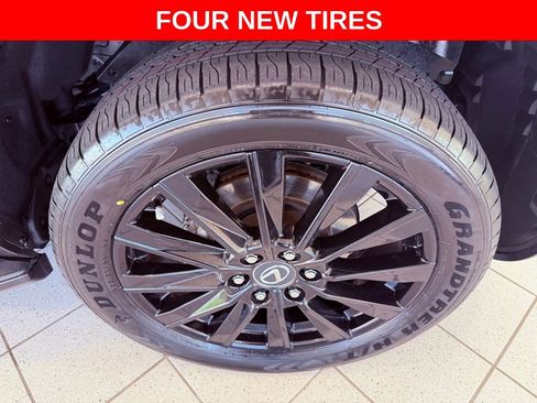 Certified 2024 Lexus GX 550 w/ Accessory Package (2T) image 4