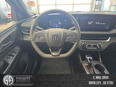 New 2026 Buick Envista Preferred image 13