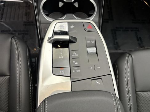 New 2026 BMW X1 xDrive28i w/ Technology Package image 23