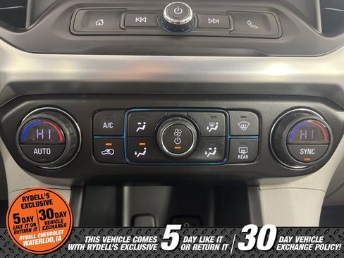 Certified 2018 GMC Acadia SLE w/ LPO, Black Accent Package image 35