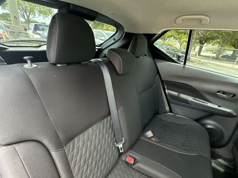 Used 2022 Nissan Kicks SV FWD image 27