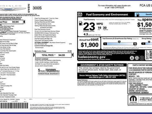Used 2023 Chrysler 300 S image 3