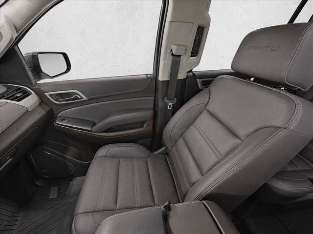 Used 2020 GMC Yukon XL Denali w/ Denali Premium Package RWD image 16