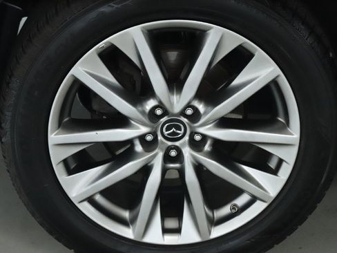 Used 2019 MAZDA CX-9 Signature image 12