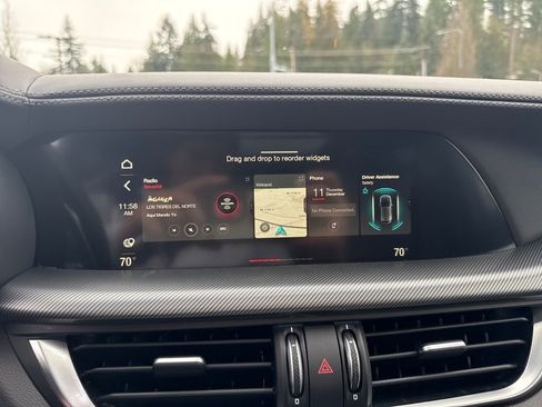 New 2025 Alfa Romeo Stelvio Sprint image 23