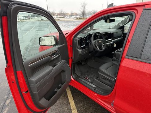 New 2026 Chevrolet Silverado 1500 LT image 9