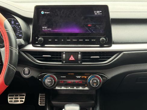 Used 2022 Kia Forte GT-Line w/ GT-Line Technology Package FWD image 25