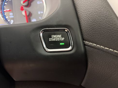 Used 2023 GMC Acadia SLT w/ Elevation Edition AWD/4WD image 7