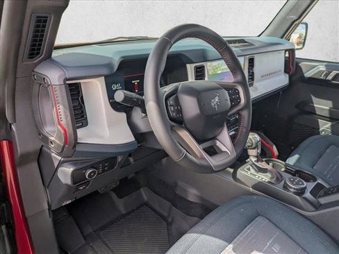 New 2025 Ford Bronco Heritage Edition image 2