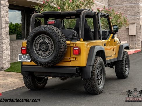 Used 2003 Jeep Wrangler Rubicon AWD/4WD image 10