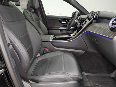 Certified 2026 Mercedes-Benz GLC 300 4MATIC image 39