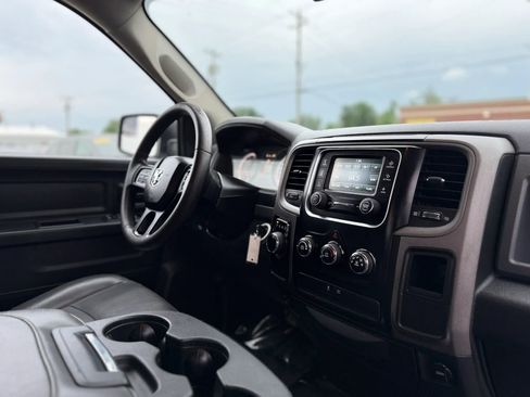 Used 2016 RAM 1500 Tradesman RWD image 31
