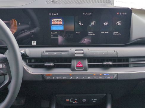 New 2026 Kia K4 FWD image 14